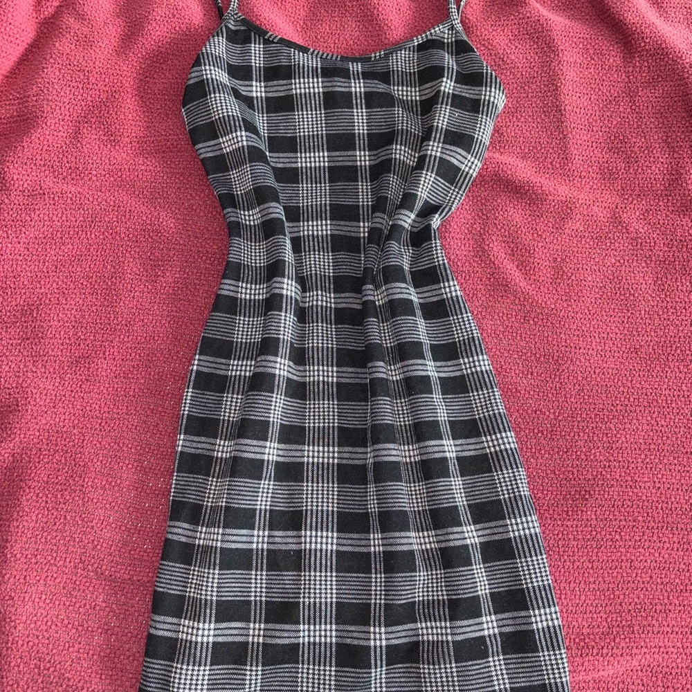 Elegant Black and White Plaid Dress